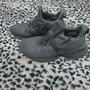 Adidas continental shoes